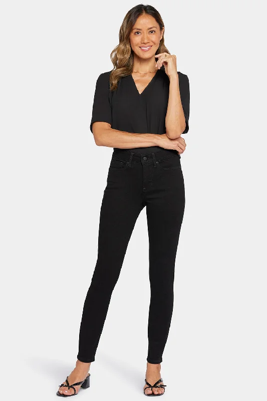 Ami Skinny Jeans In Tall - Black Youthful Women's Anime - inspired