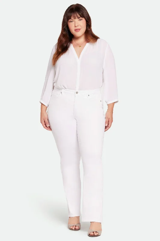 Barbara Bootcut Jeans In Plus Size - Optic White