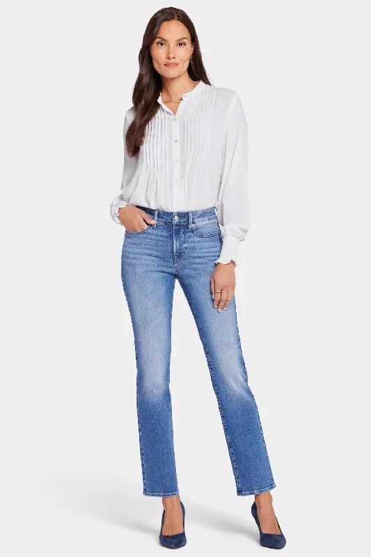 Ellison Straight Jeans - Stunning Adventure