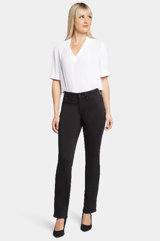 Marilyn Straight Jeans - Black Modern Women's 