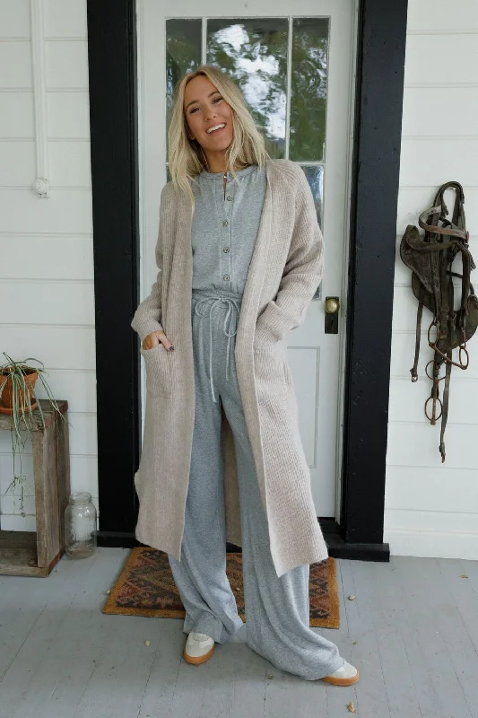 Bennett Cardigan - Oatmeal Adventure
